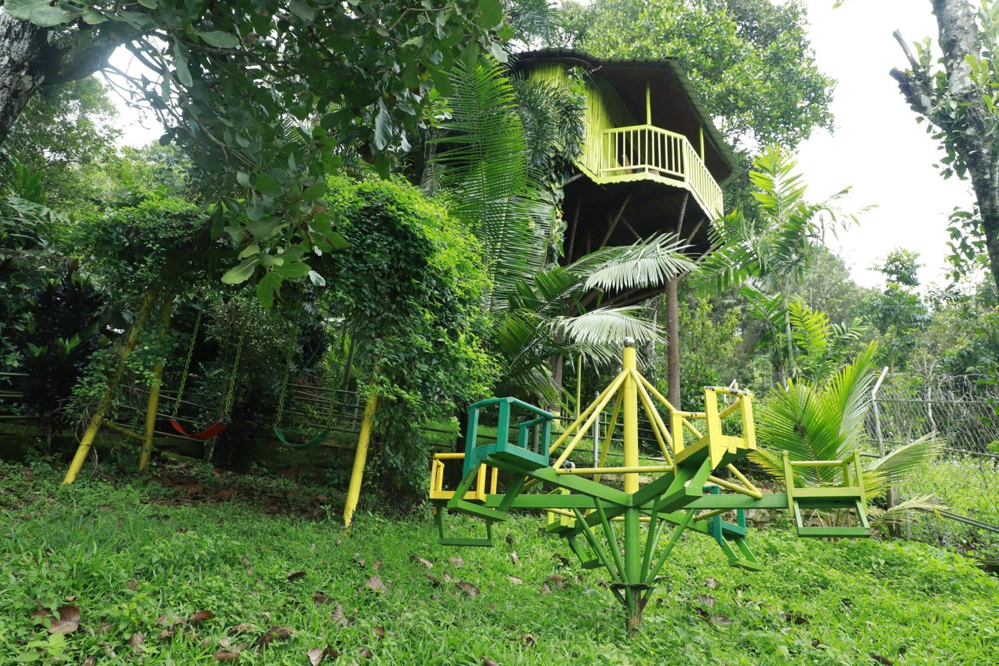 Nature Villa Anachal Exterior photo